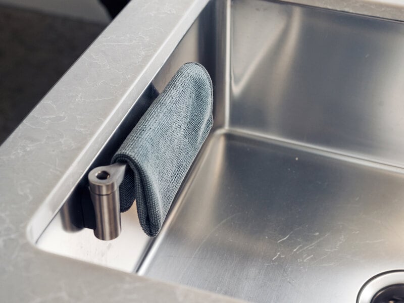 Läs mer om Magnetisk Disktrashållare Rostfri - Happy Sinks