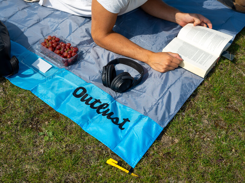 Läs mer om Picknickfilt i Fickformat - Outlust