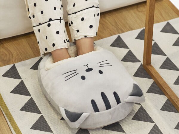 Fluffig Fotvärmare - Katt
