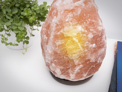 Saltlampe fra Himalaya, 5-7 kg