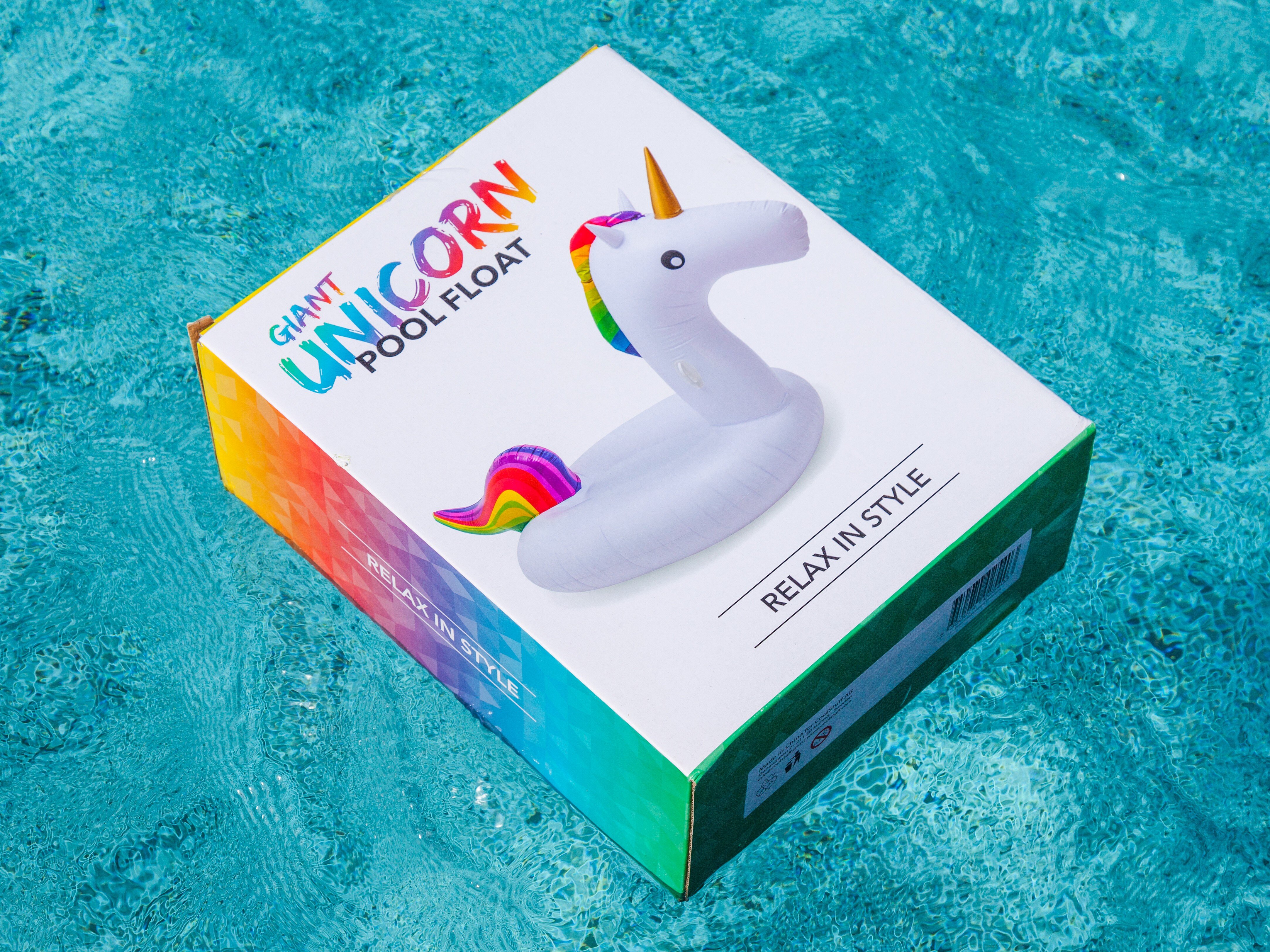 Yksisarvinen-Uimapatja - Spralla