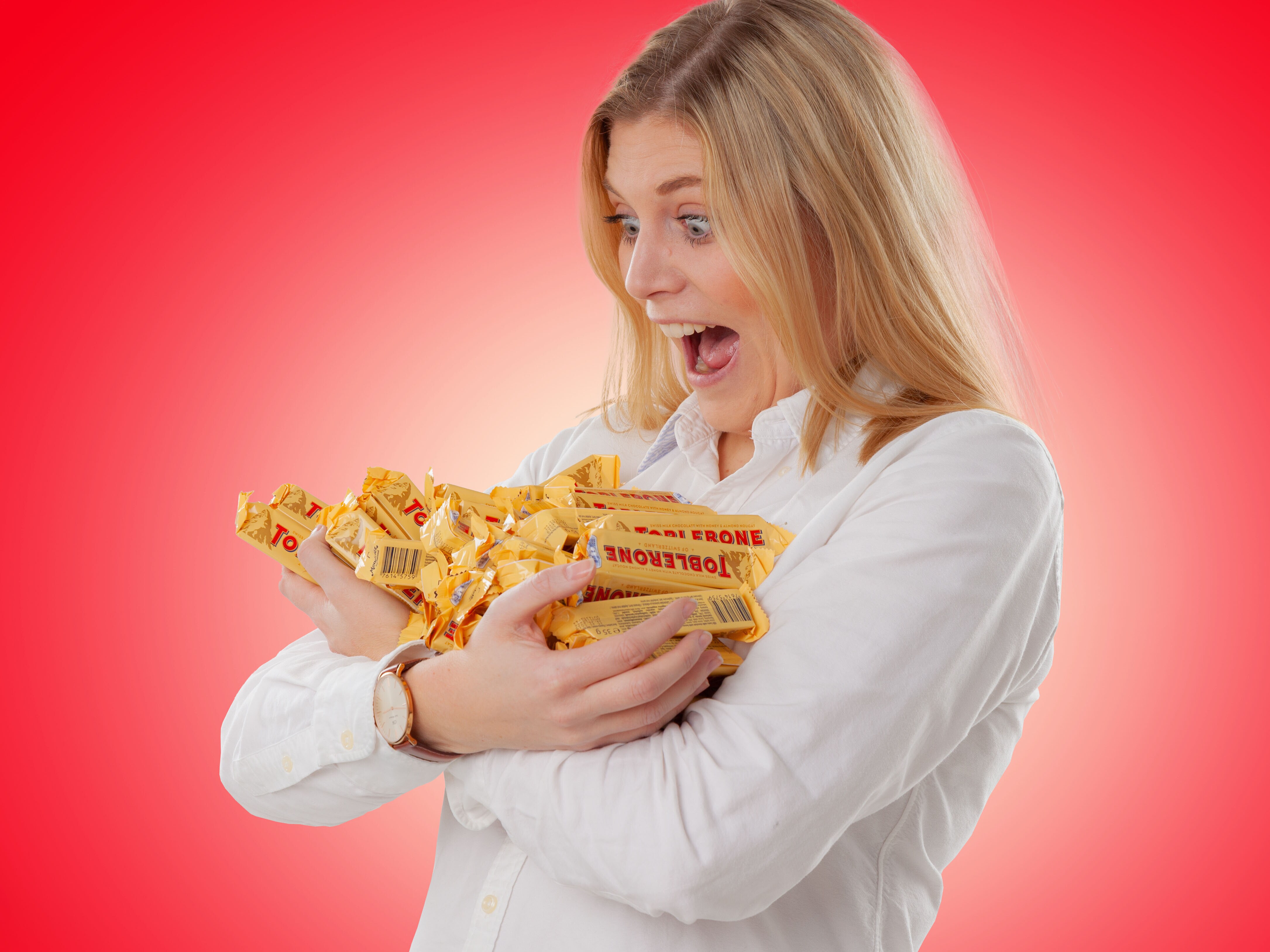 Jättimäinen Suklaa Toblerone