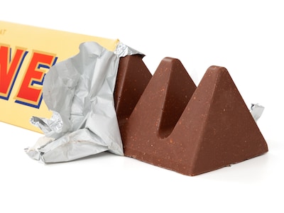 melkesjokolade med nøtter
