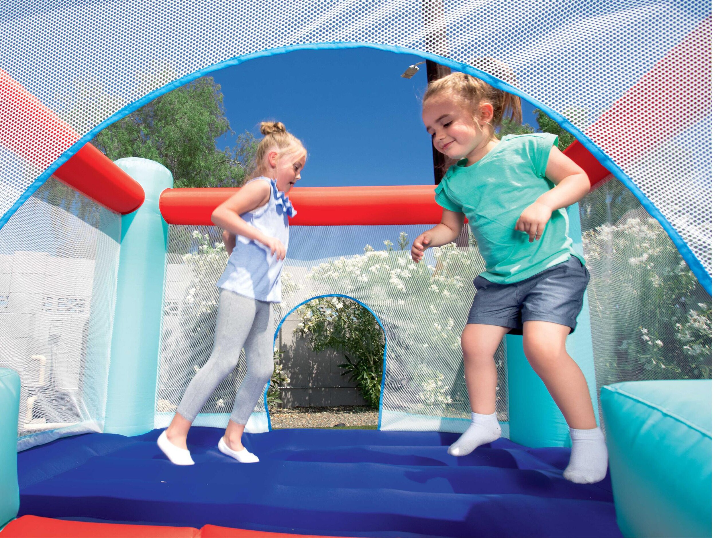 uppblåsbar hoppborg