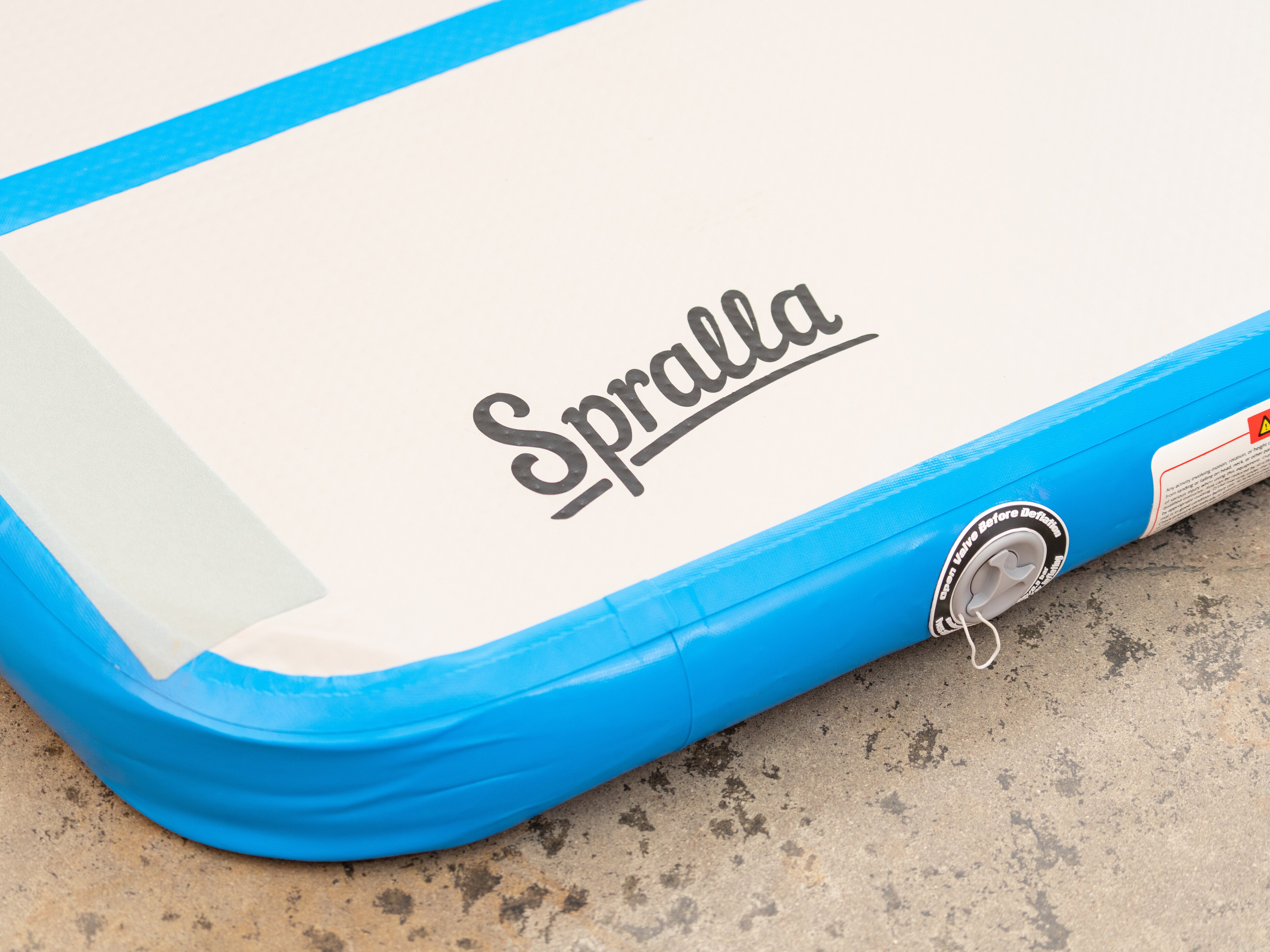 turnmatte aufblasbar