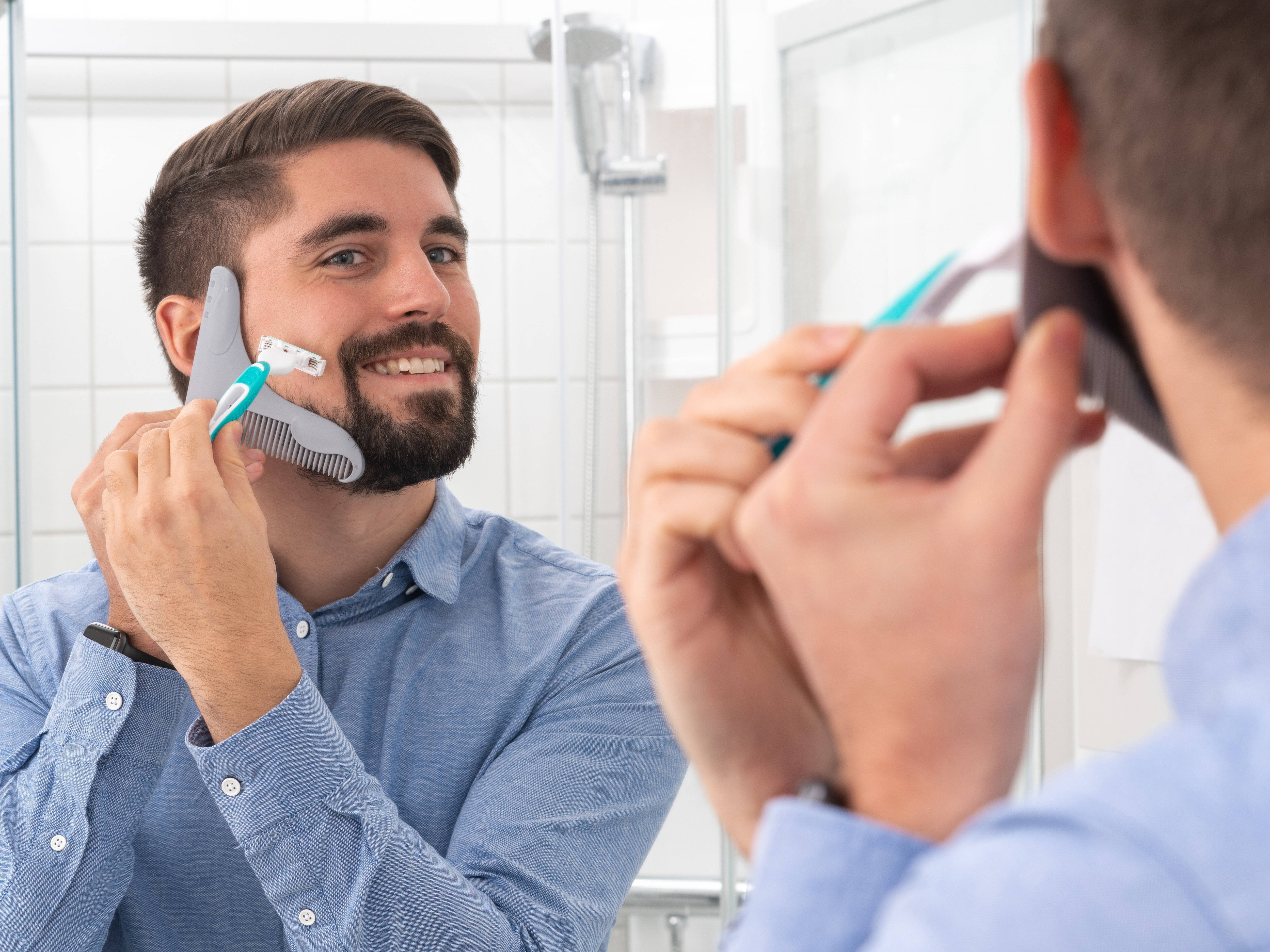 Beard Shaper Muotoilukampa