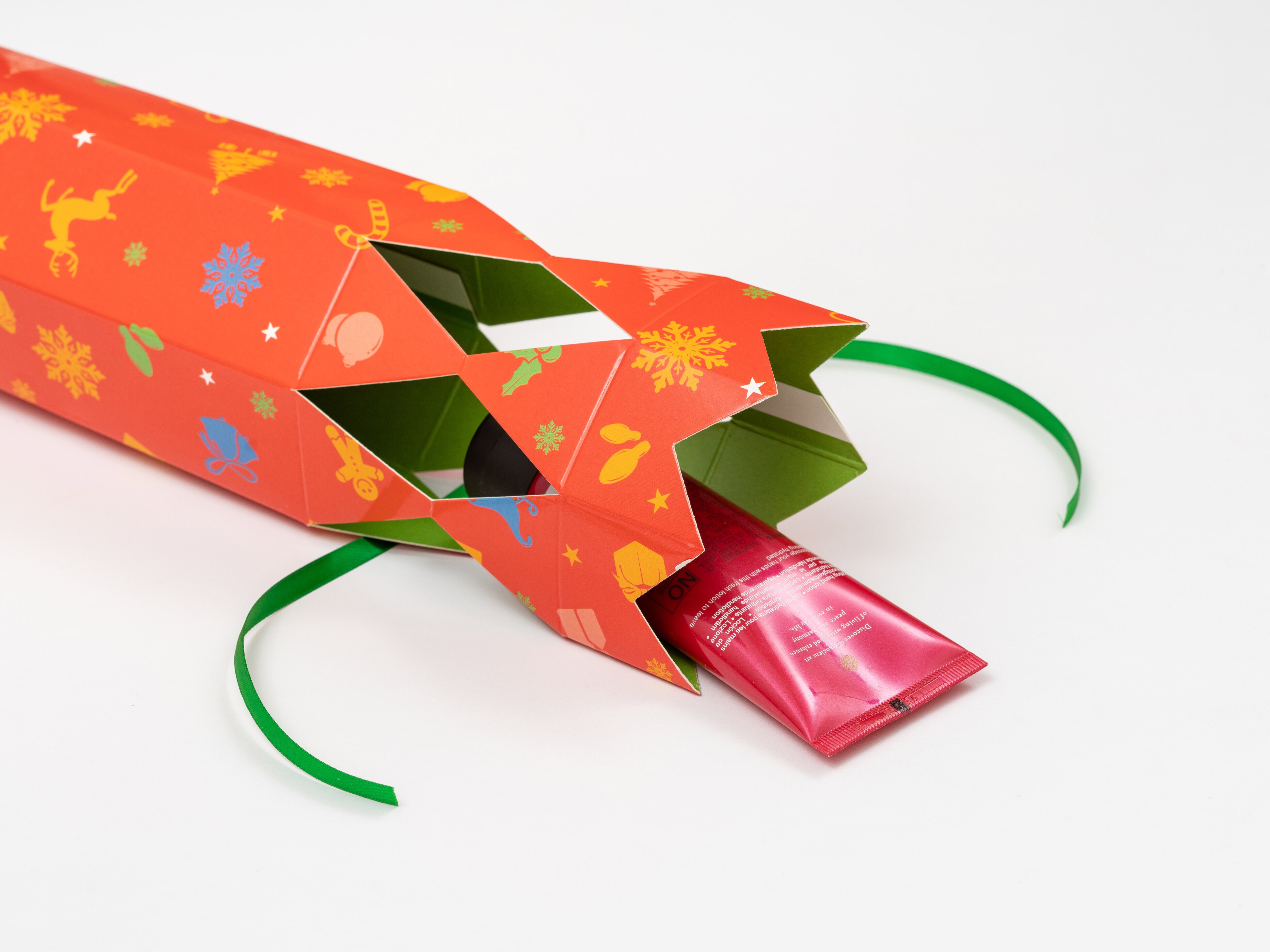 Gör egna christmas crackers