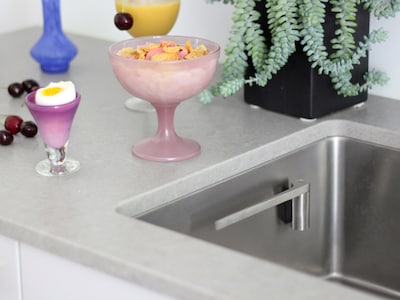 Happy sinks
