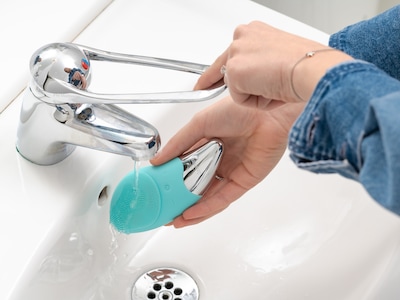 vibrierende Gesichtsreinigungsbürste