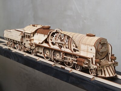 Ugears 3D Puzzle V-Express Steam Train Dampflok
