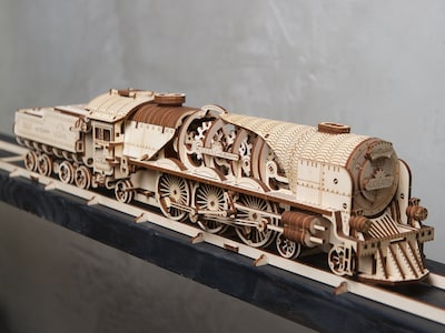 Ugears 3D Puzzle V-Express Steam Train Dampflok