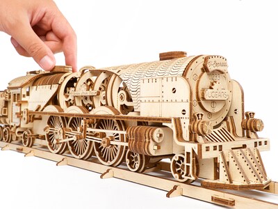 Ugears 3D-pussel i Trä - Tåg