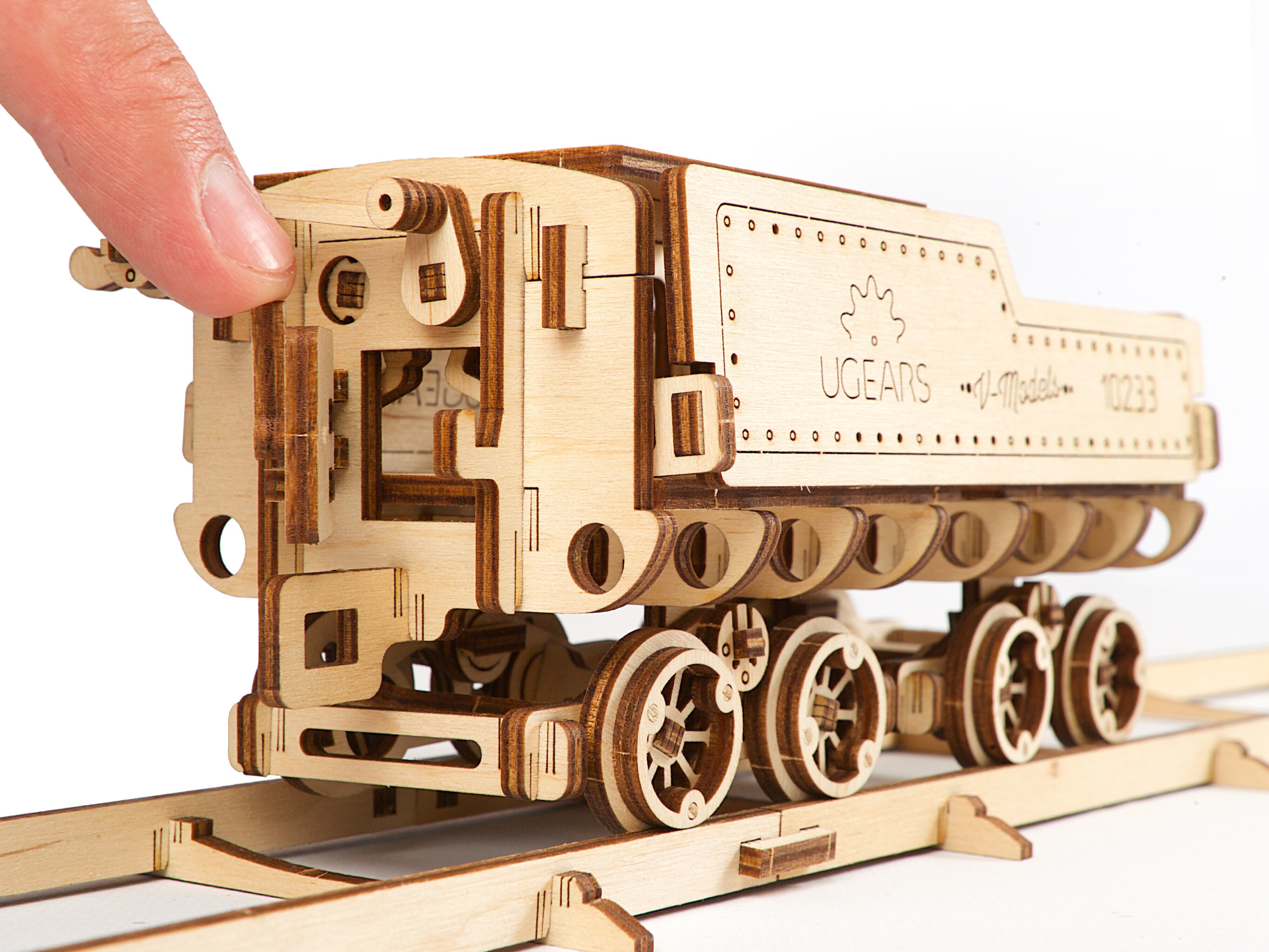 Ugears 3D Puzzle V-Express Steam Train Dampflok