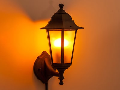 Liekehtivä lamppu