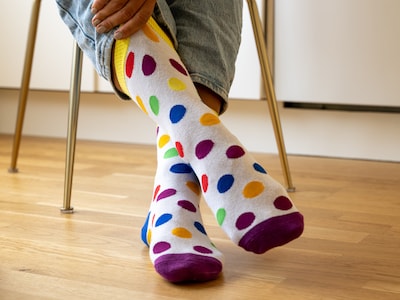 värikkäät sukat