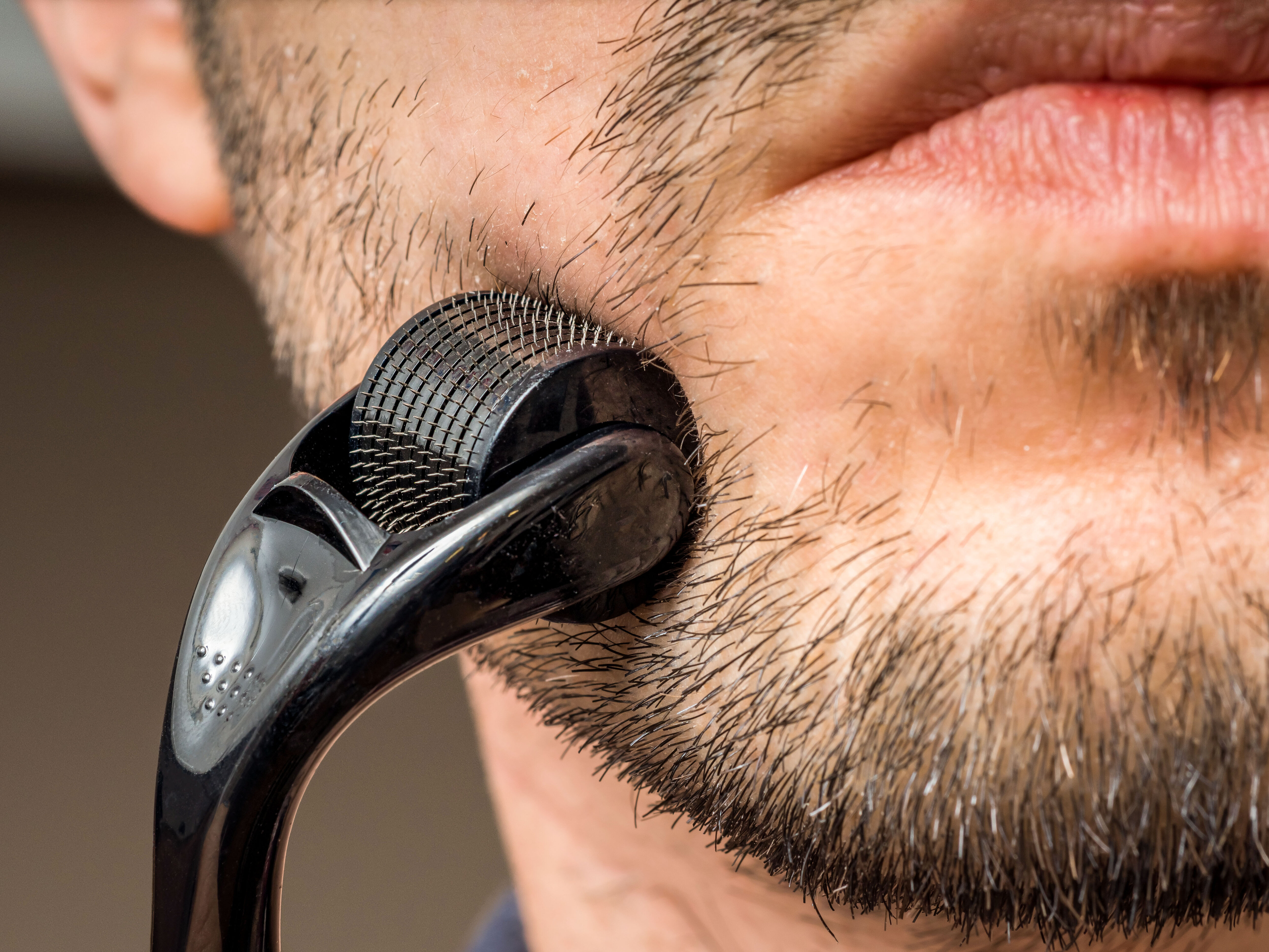 Dick Johnson Beard Growth Bartroller