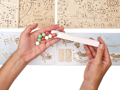 Ugearin puinen 3D-kuularata