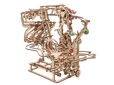 Ugearin puinen 3D-kuularata