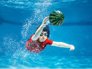 Wassermelonenball Für Den Pool