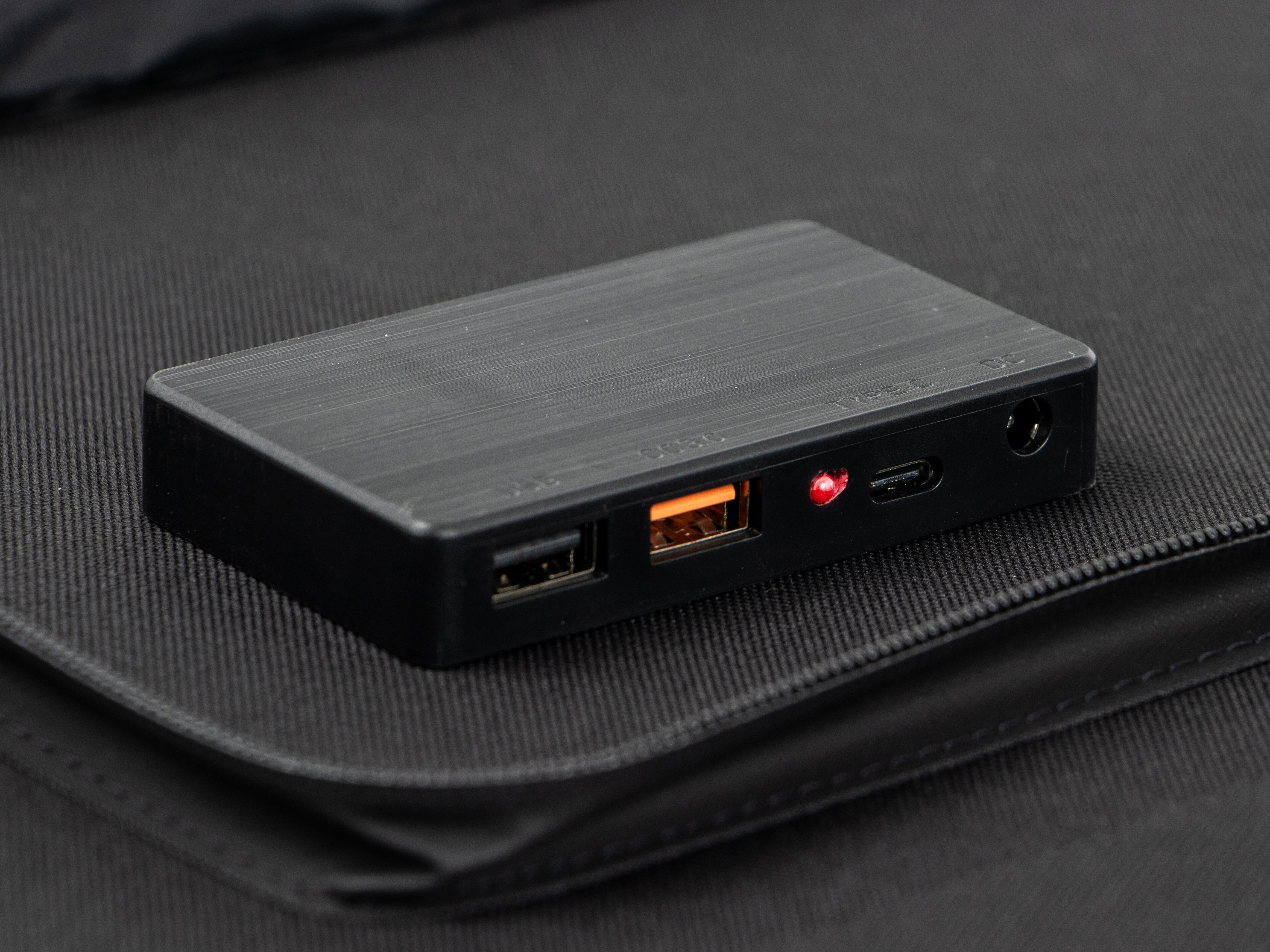 mobil solcellsladdare