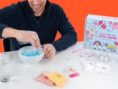 oman kylpypommin valmistus