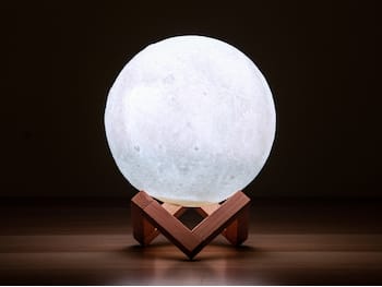 3D-månlampa - 15 cm - 16 Färger - Spralla