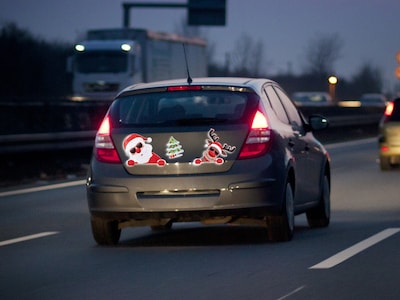 juledekorasjon til bilen