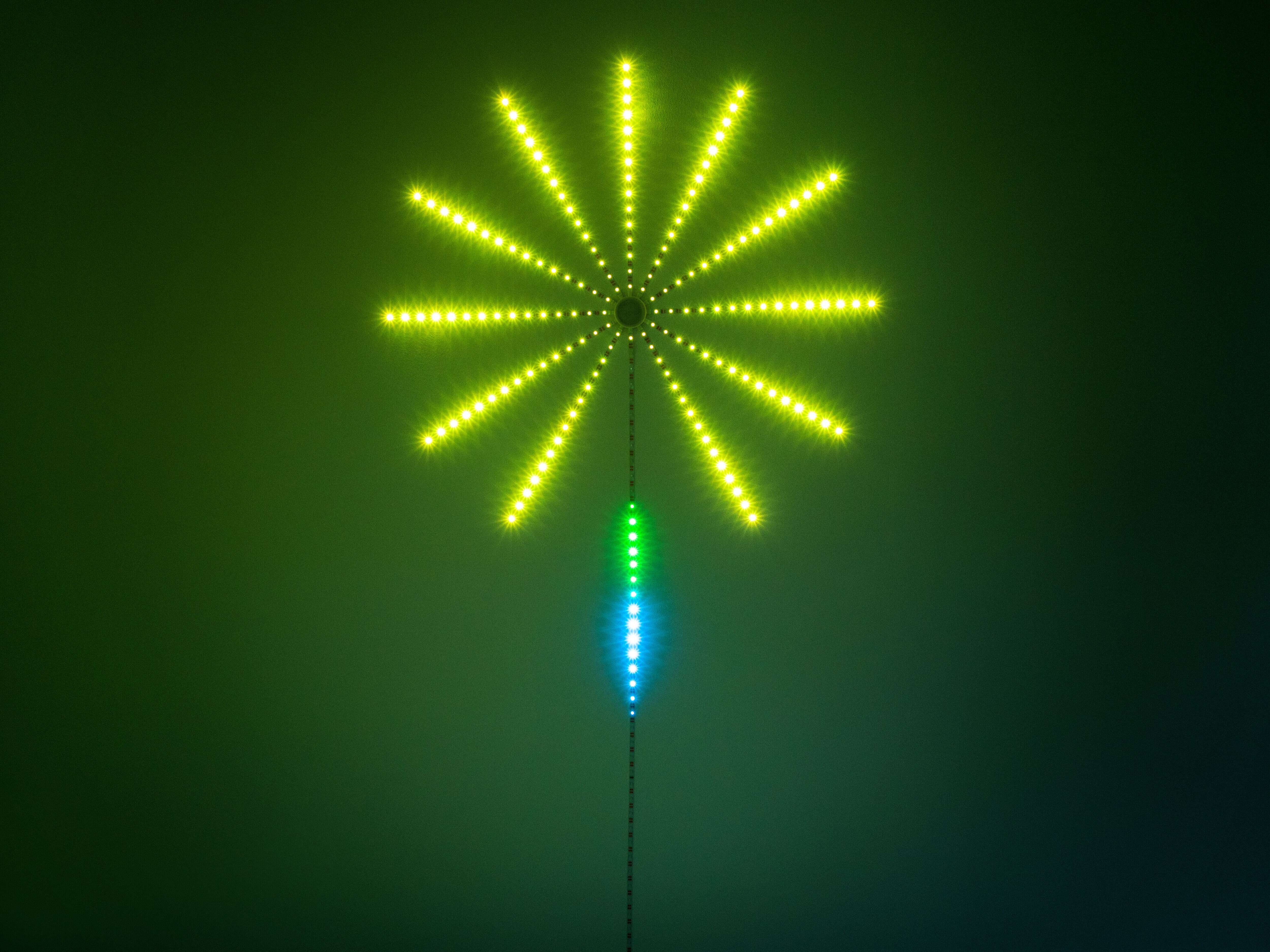 led-lampa med fyrverkerieffekt