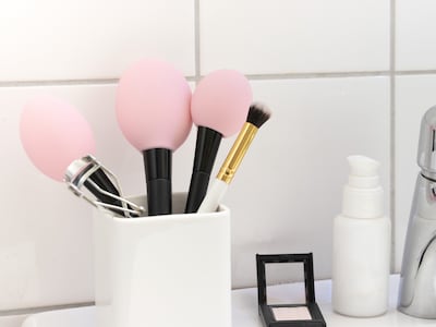 skydd till sminkborstar