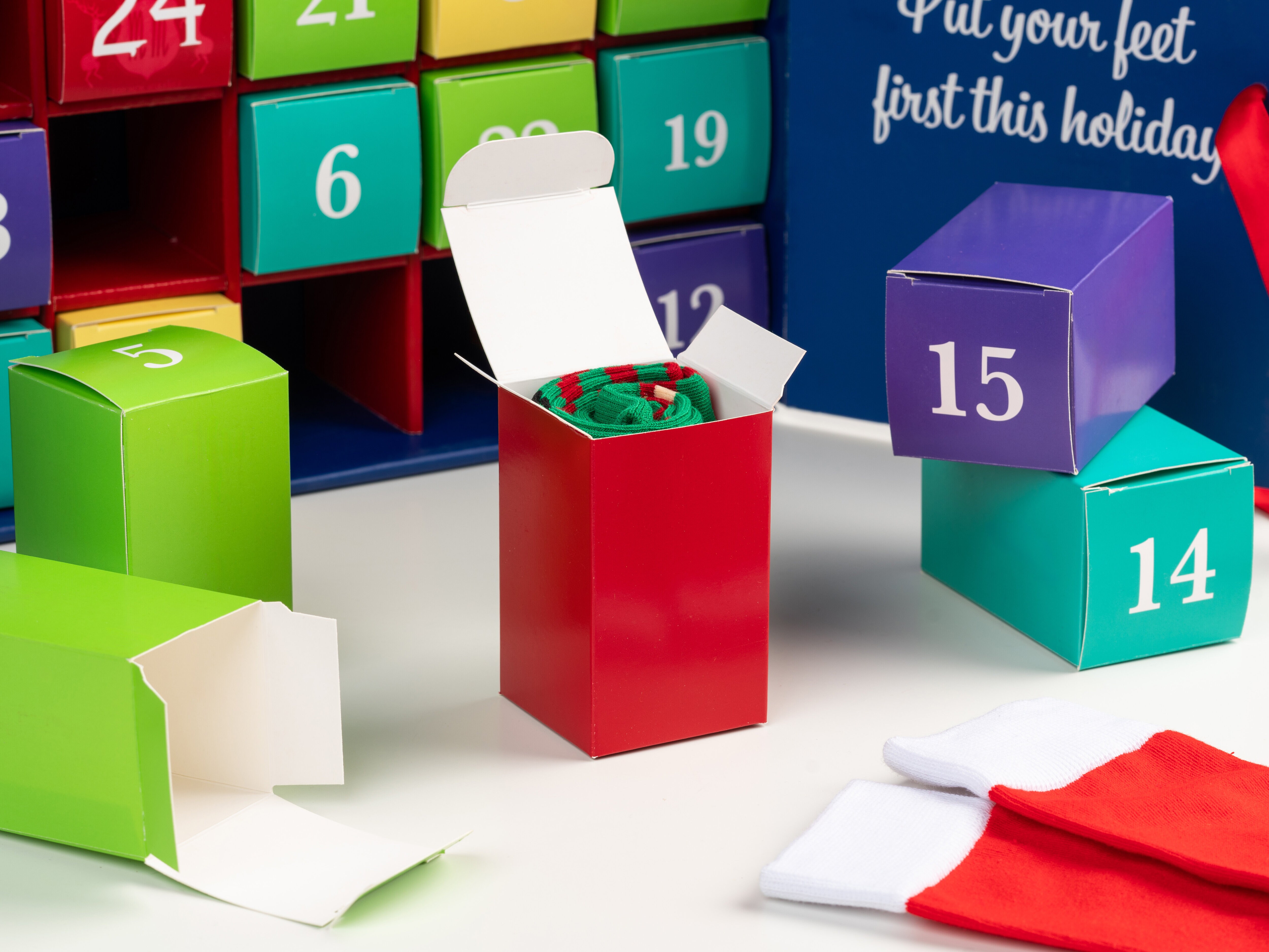 Värikäs Sukkakalenteri (40-45)