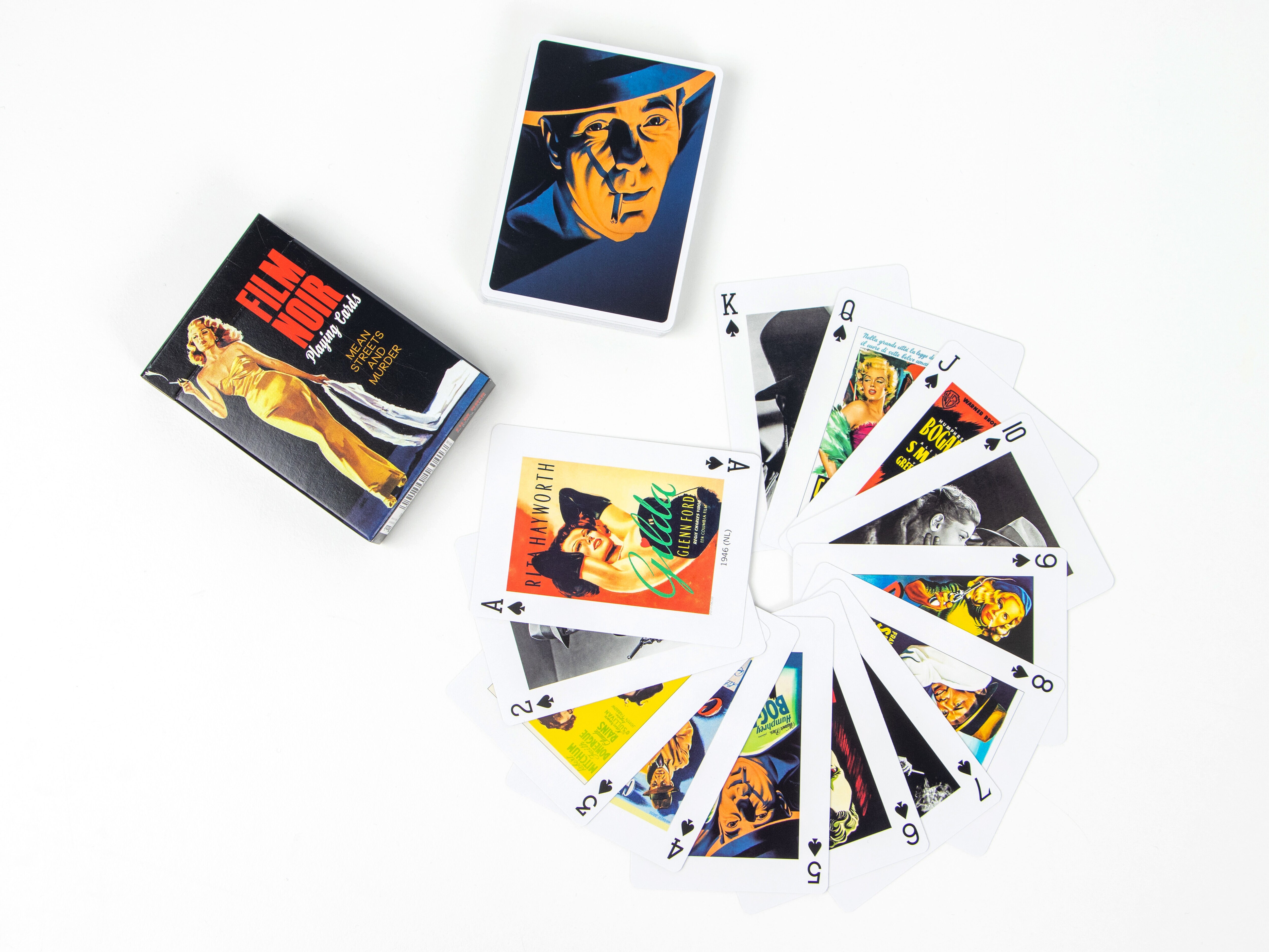 hauskoja pelikortteja