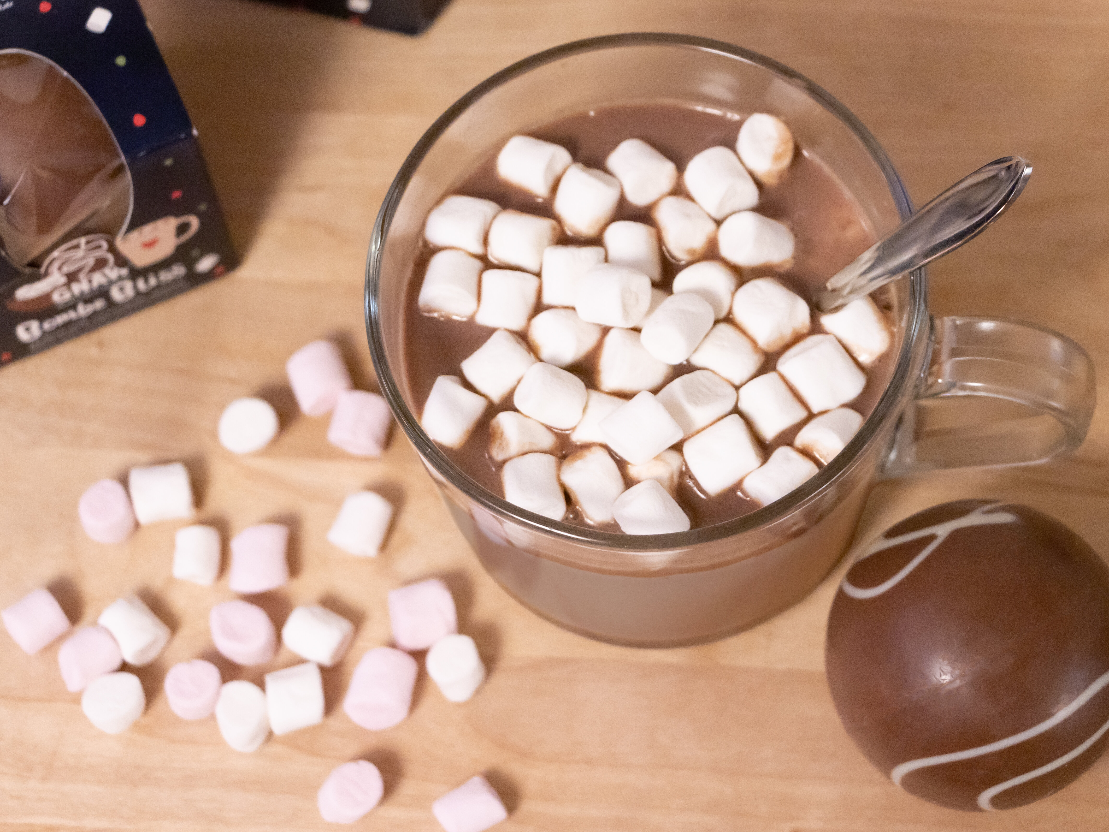 schokobombe für heiße schokolade