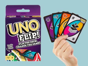 UNO Flip -korttipeli