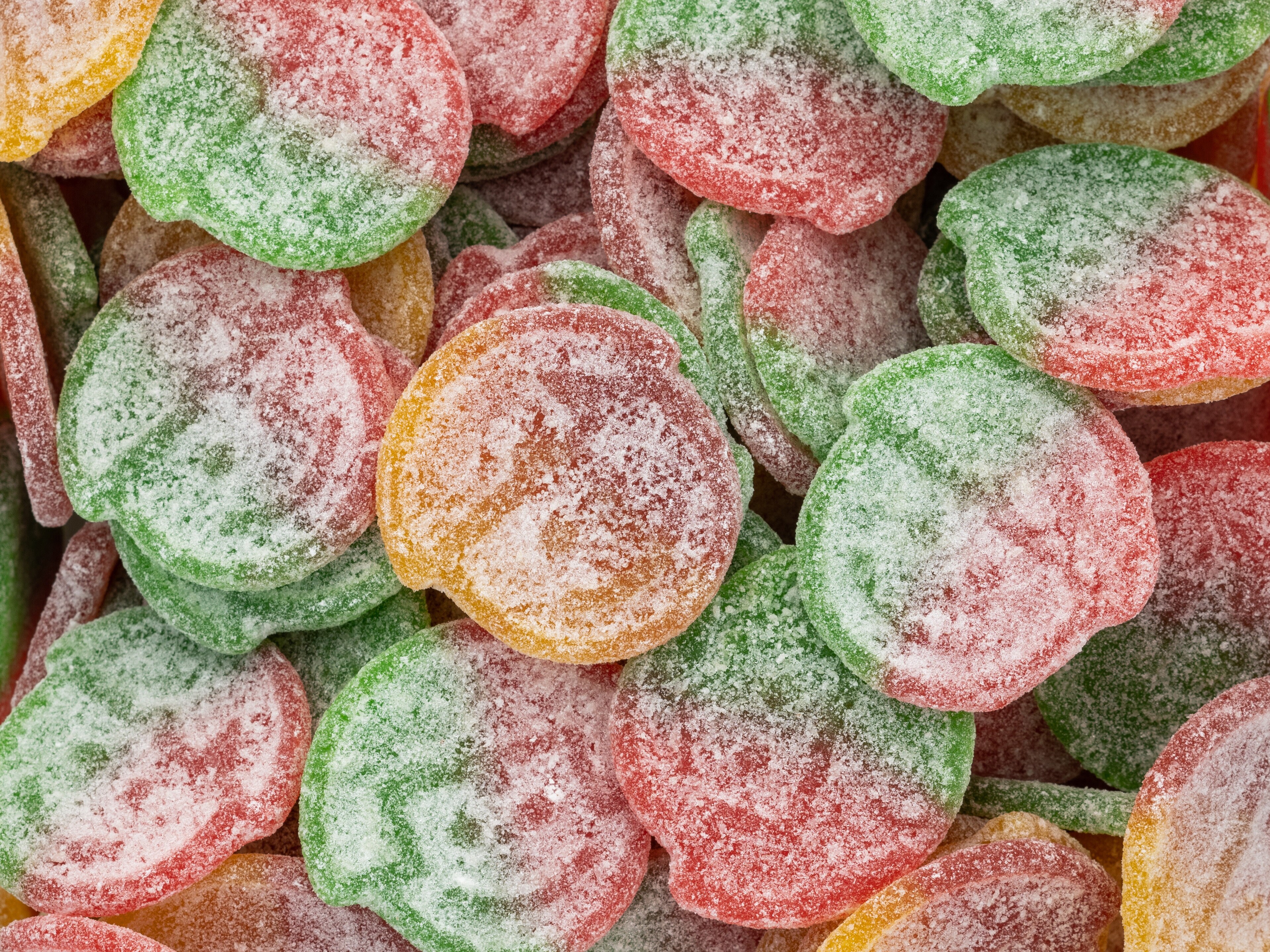 bland-selv slik i kasser