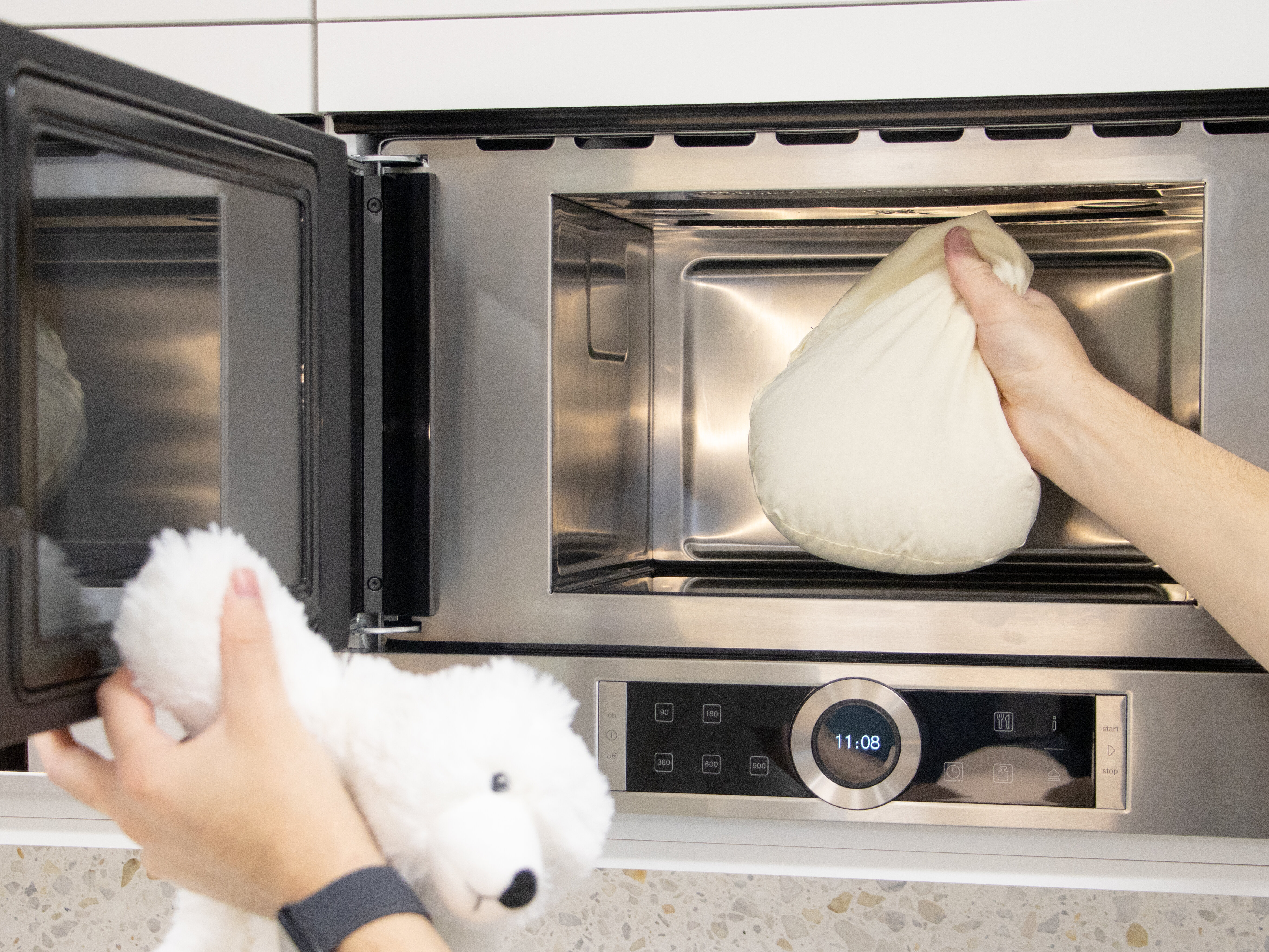 lämmittää jääkarhua