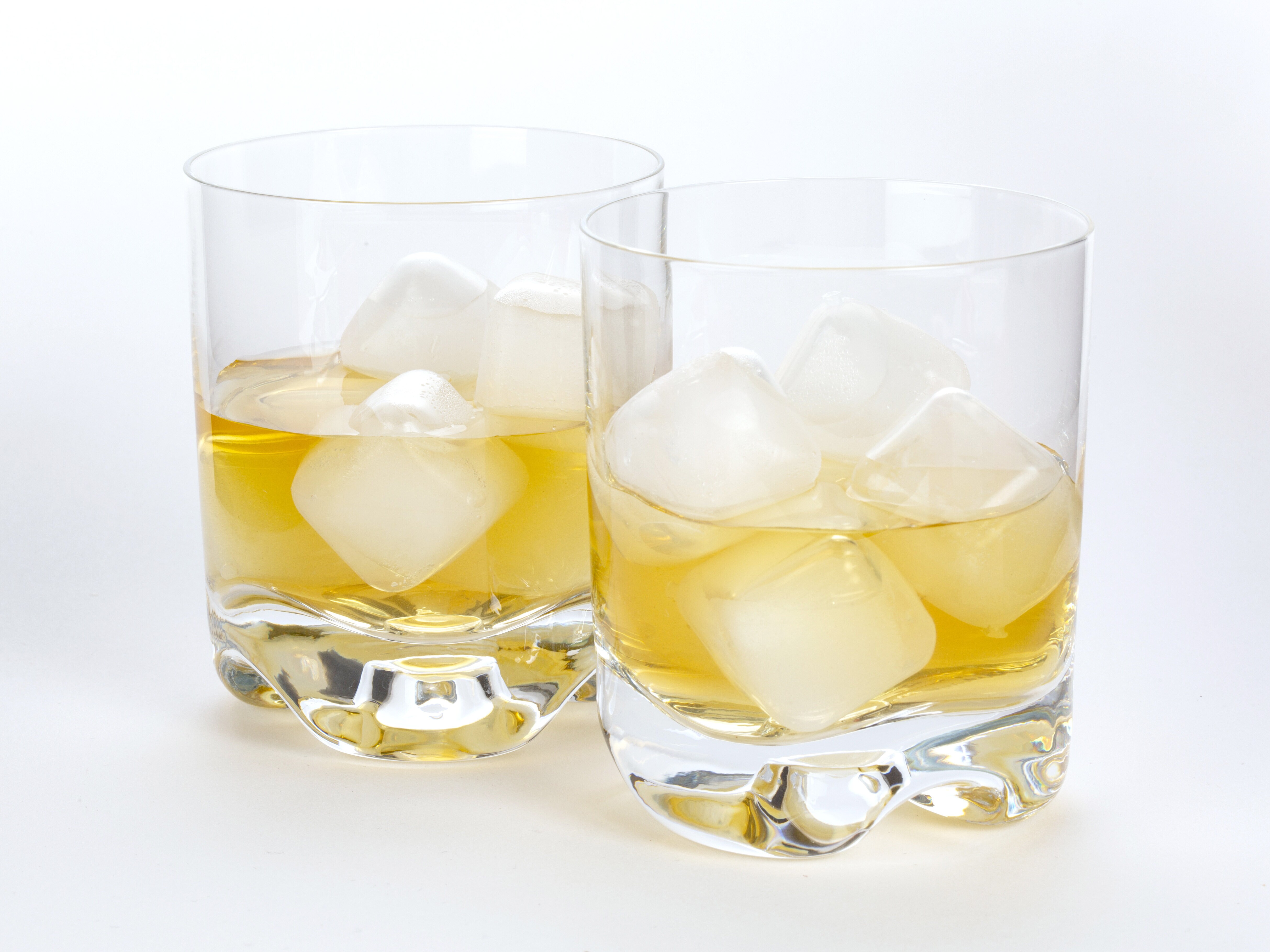 Återanvändbara Iskuber - genomskinliga