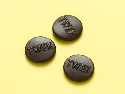 tweek licorice love