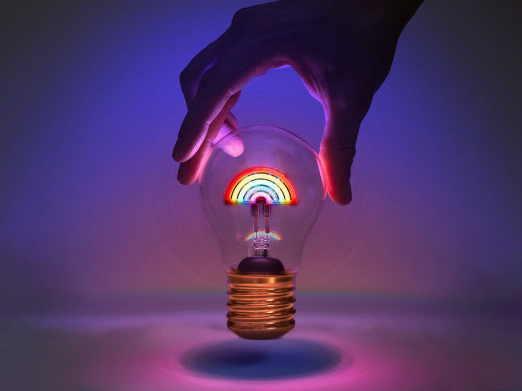 Trådløs lyspære med regnbue