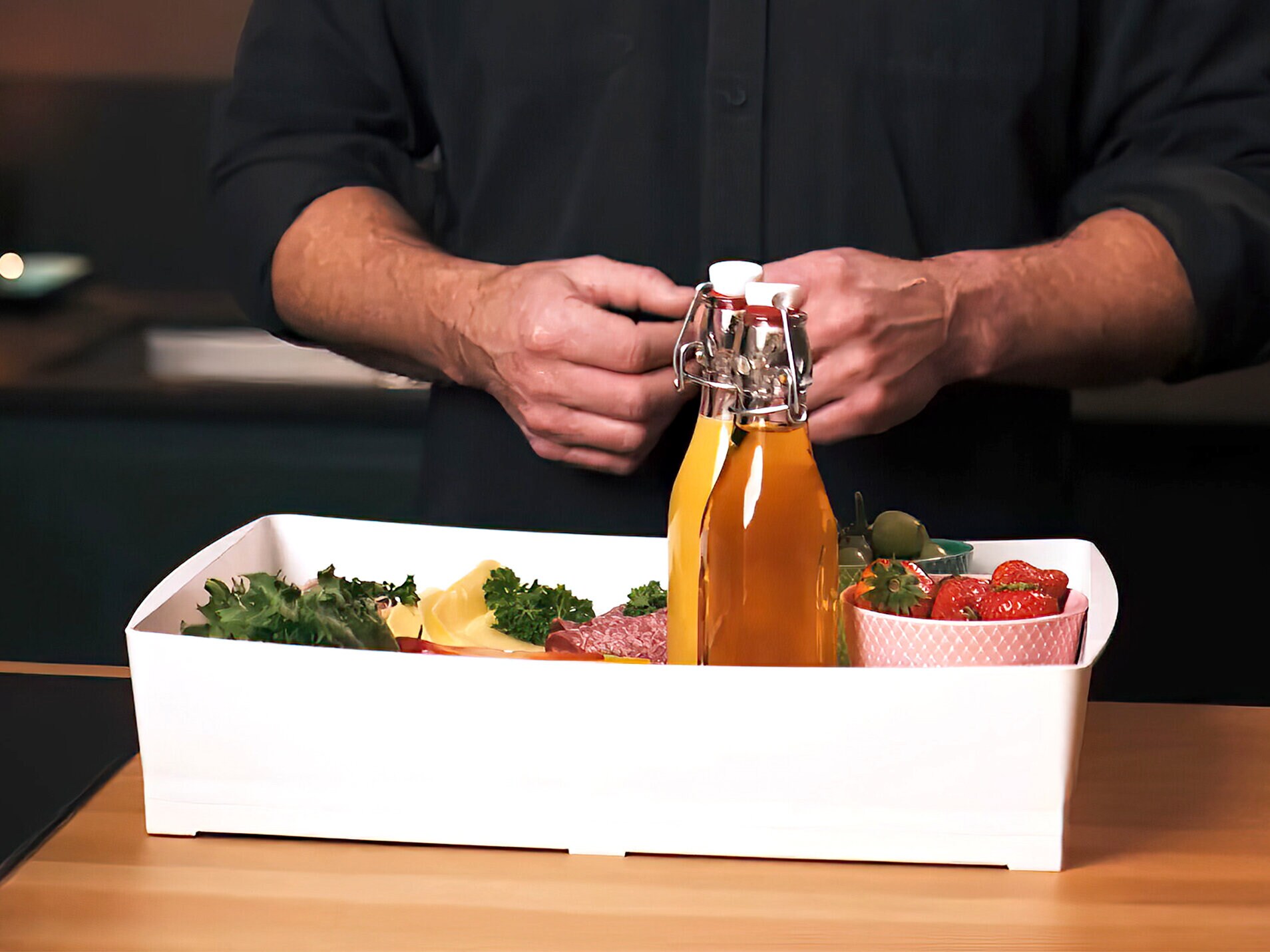 tarjotin jäähdytyksellä