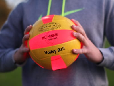 LED-volleyboll - KanJam Illuminate
