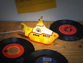 Yellow Submarine LED-lampe