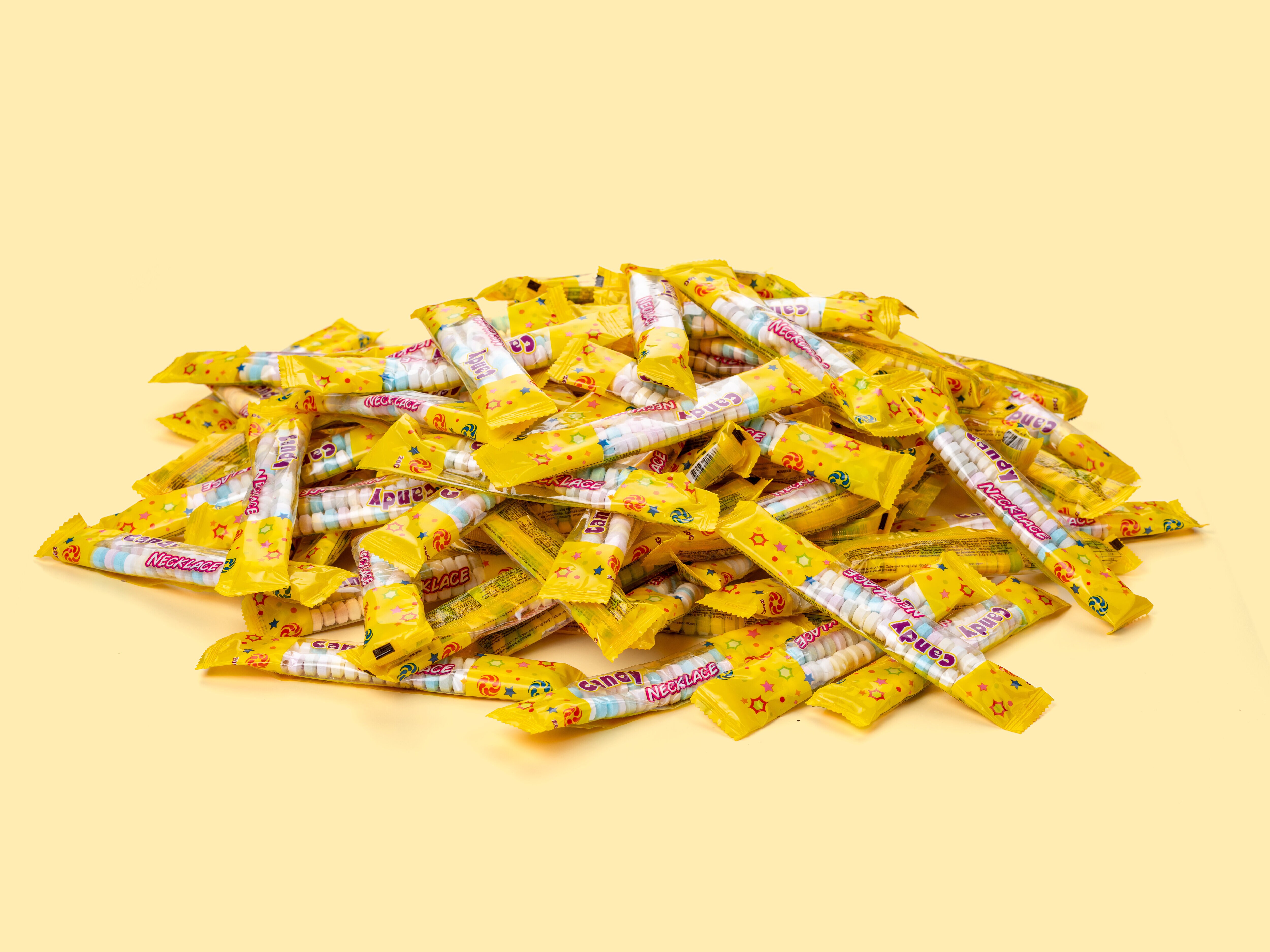 Slikhalsbånd Bland-selv-slik i kasser 2,25 kg