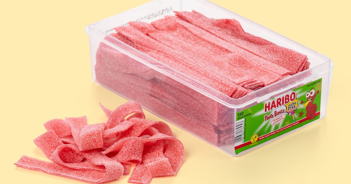 slå bunke vedtage Køb 🎁 Pasta Basta Jordbær Bland-selv slik i kasser 1,1 kg ➡️ Online på  Coolstuff🪐