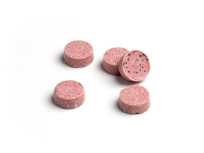 Chokladstrut med smak av Hallon & Lakrits  - Malmö Chokladfabrik