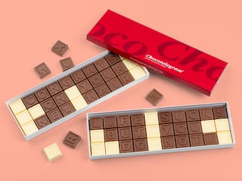 Suklaa omalla viestillä