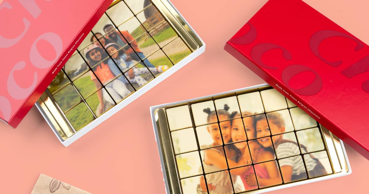 Personlig chokolade med billede trykt på belgiske chokoladestykker