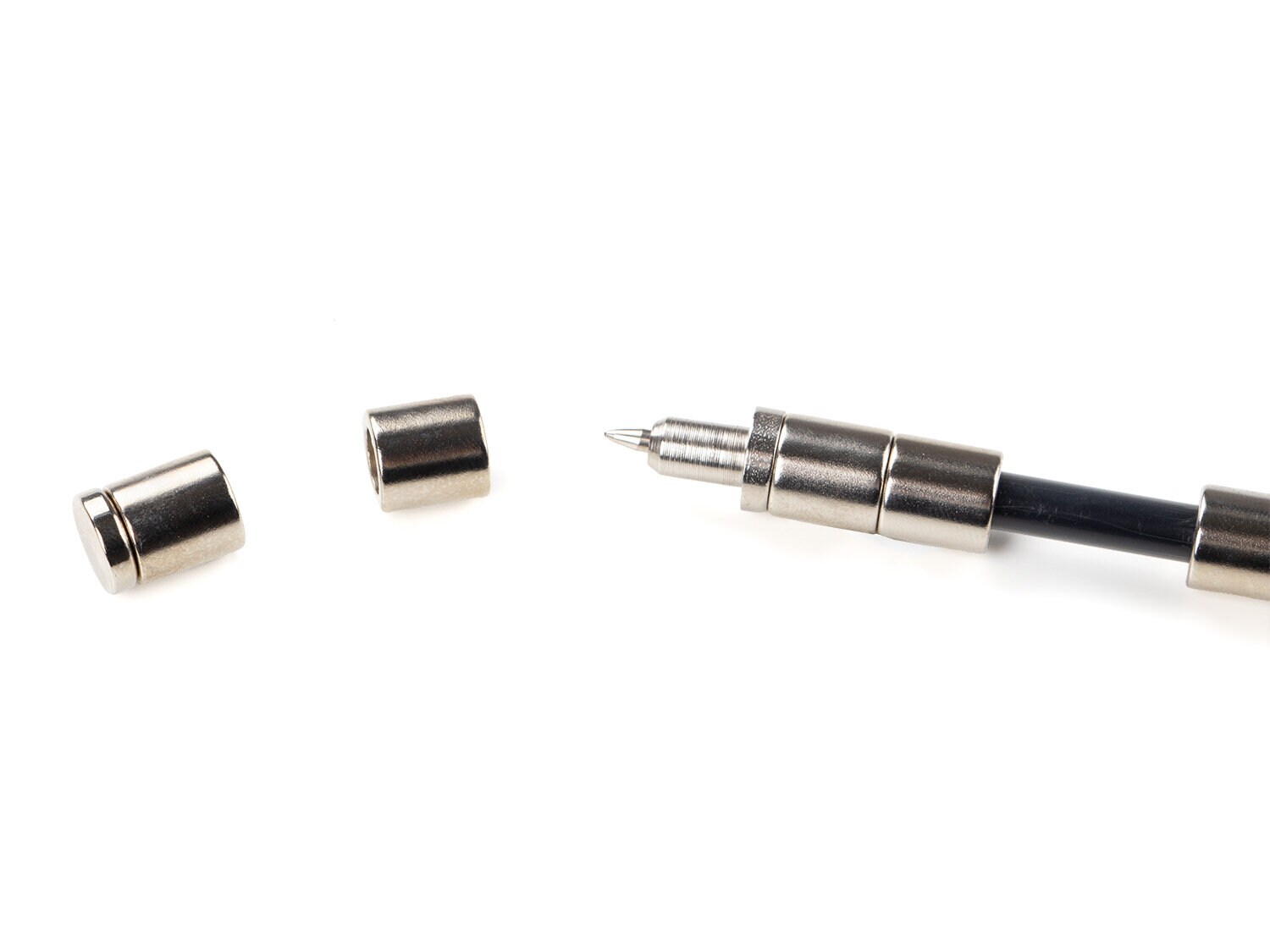 Magneettinen fidget-kynä