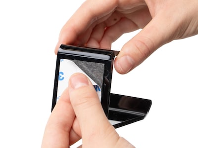 Selvklebende krok for hodetelefoner