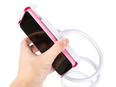 Fleksibel holder for mobil