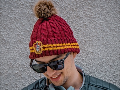 Harry Potter Hue med pompon - Gryffindor